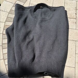 Quince women’s Boyfriend Charcoal Sweater